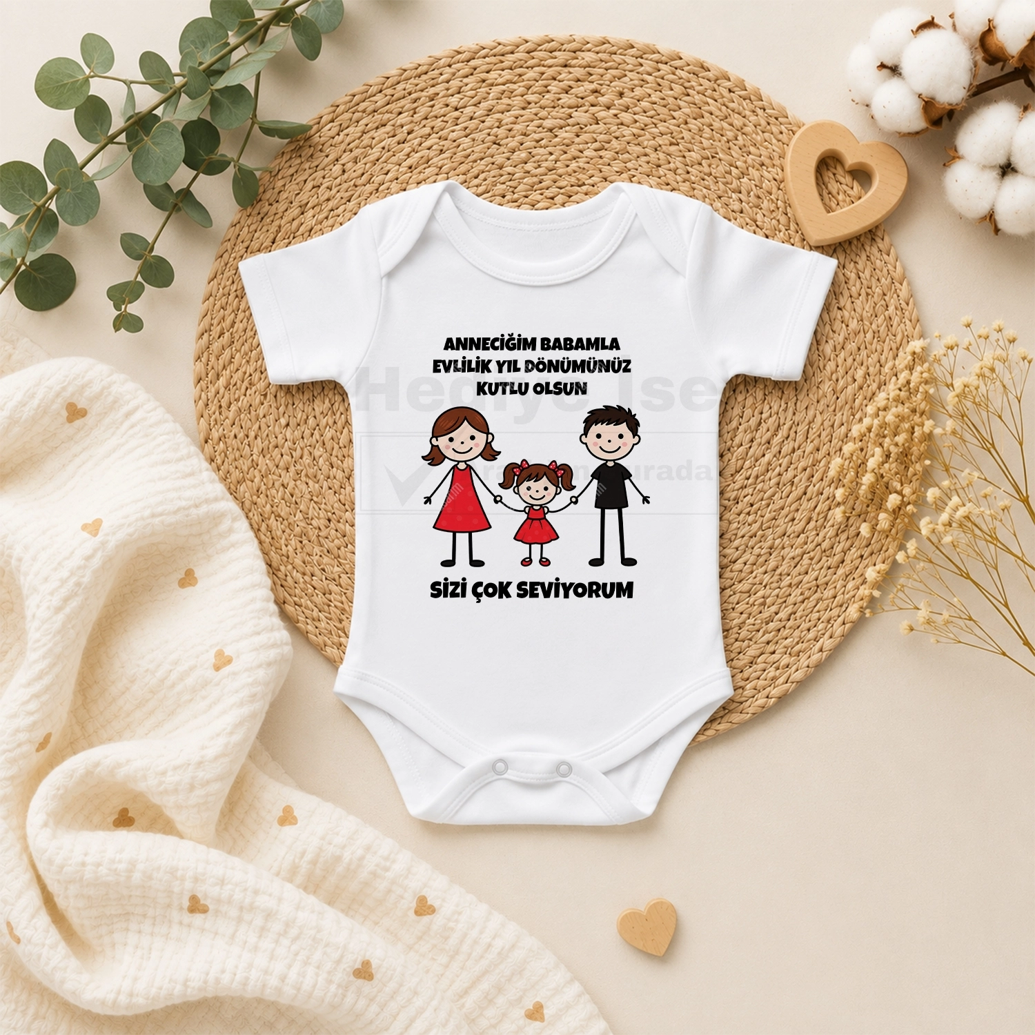 Anneciğim Babamla Evlilik Yıl Dönümünüz Kutlu Olsun Sizleri Çok Seviyorum - Bebek Body Zıbın