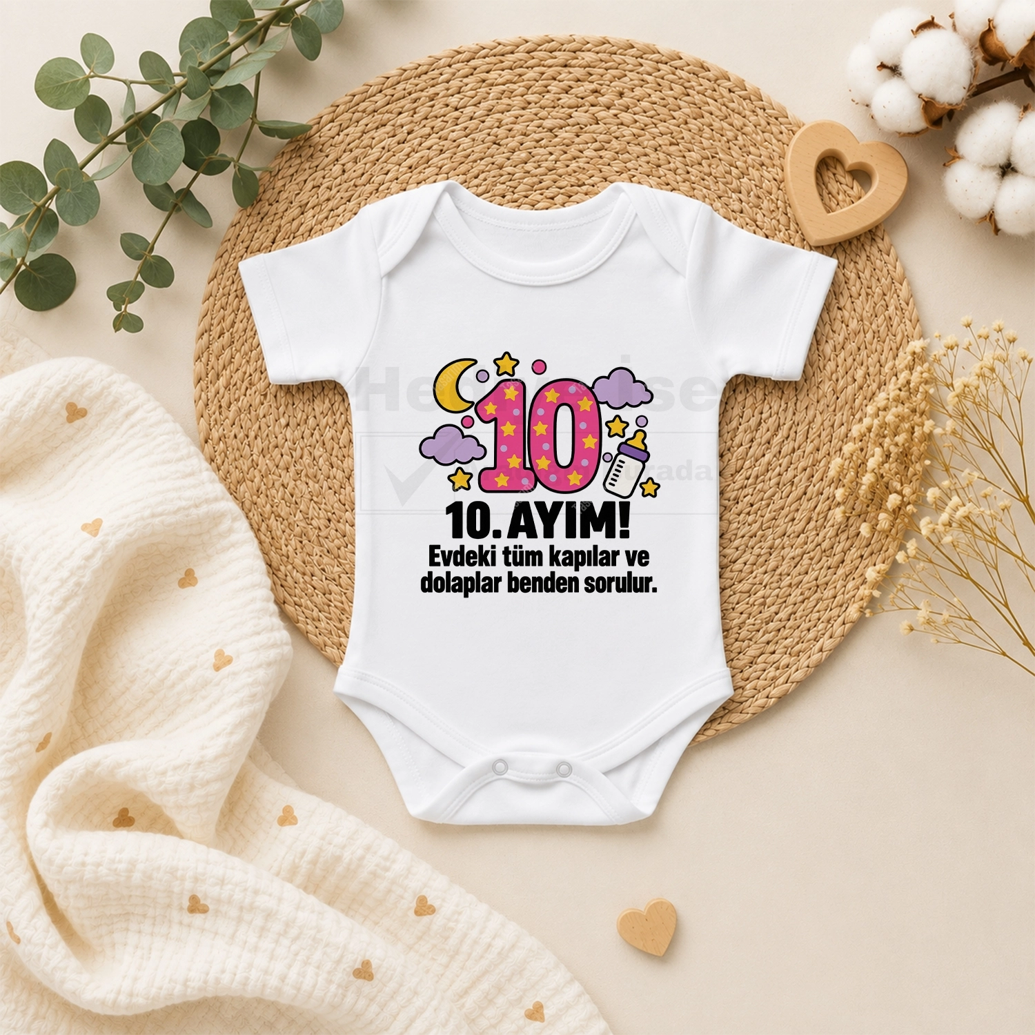 10. Aylık - Evdeki Tüm Kapılar Ve Dolaplar Benden Sorulur - Bebek Body Zıbın