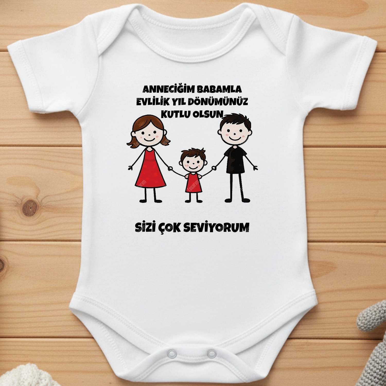 Anneciğim Babamla Evlilik Yıl Dönümünüz Kutlu Olsun Sizleri Çok Seviyorum - Bebek Body Zıbın