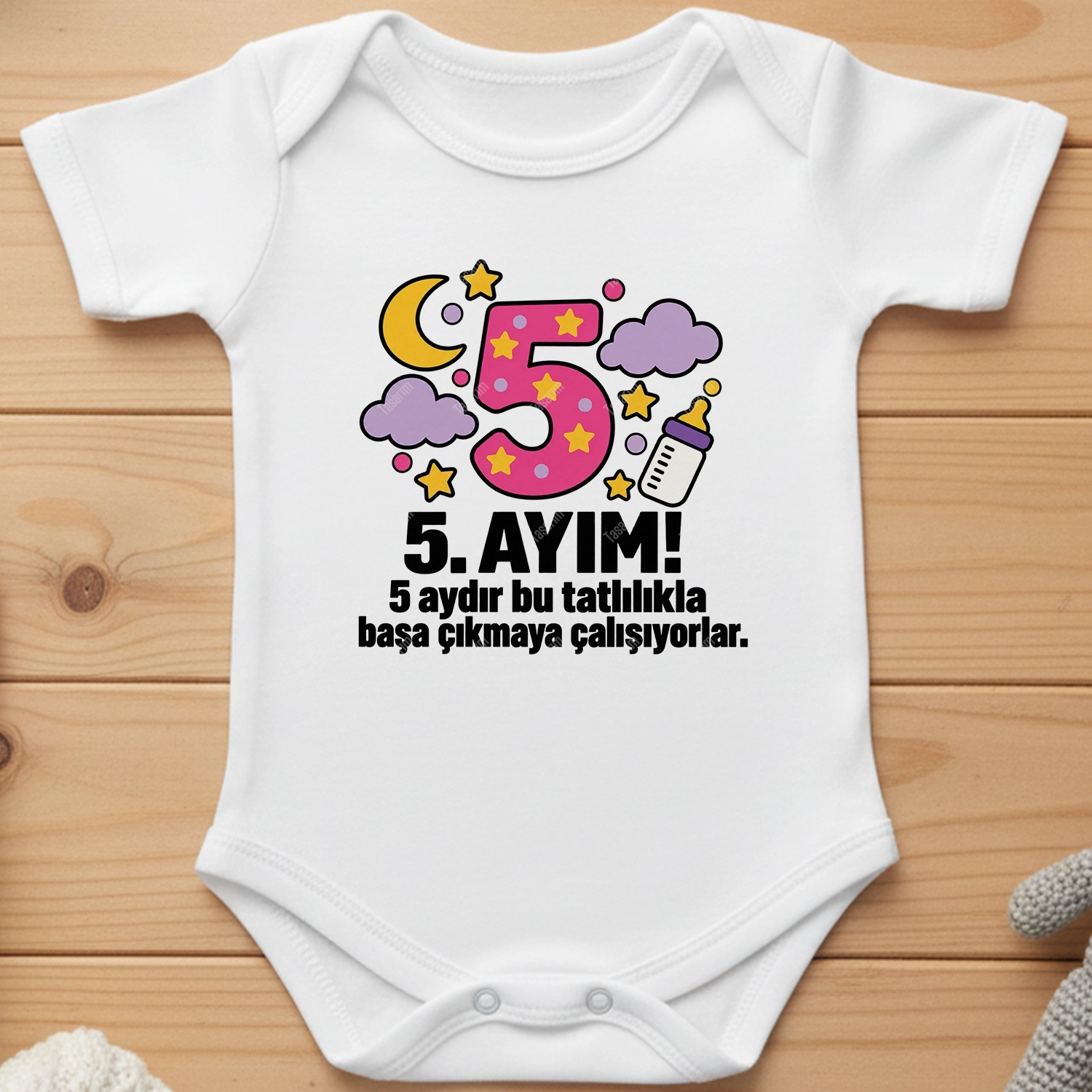 5. Aylık - 5 Aydır Bu Tatlılıkta Başa Çıkmaya Çalışıyorlar - Bebek Body Zıbın