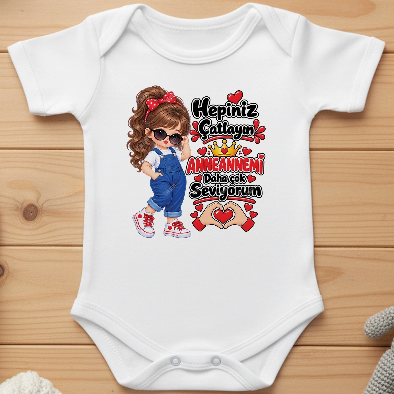 Hepiniz Çatlayın Anneannemi Daha Çok Seviyorum - Bebek Body Zıbın