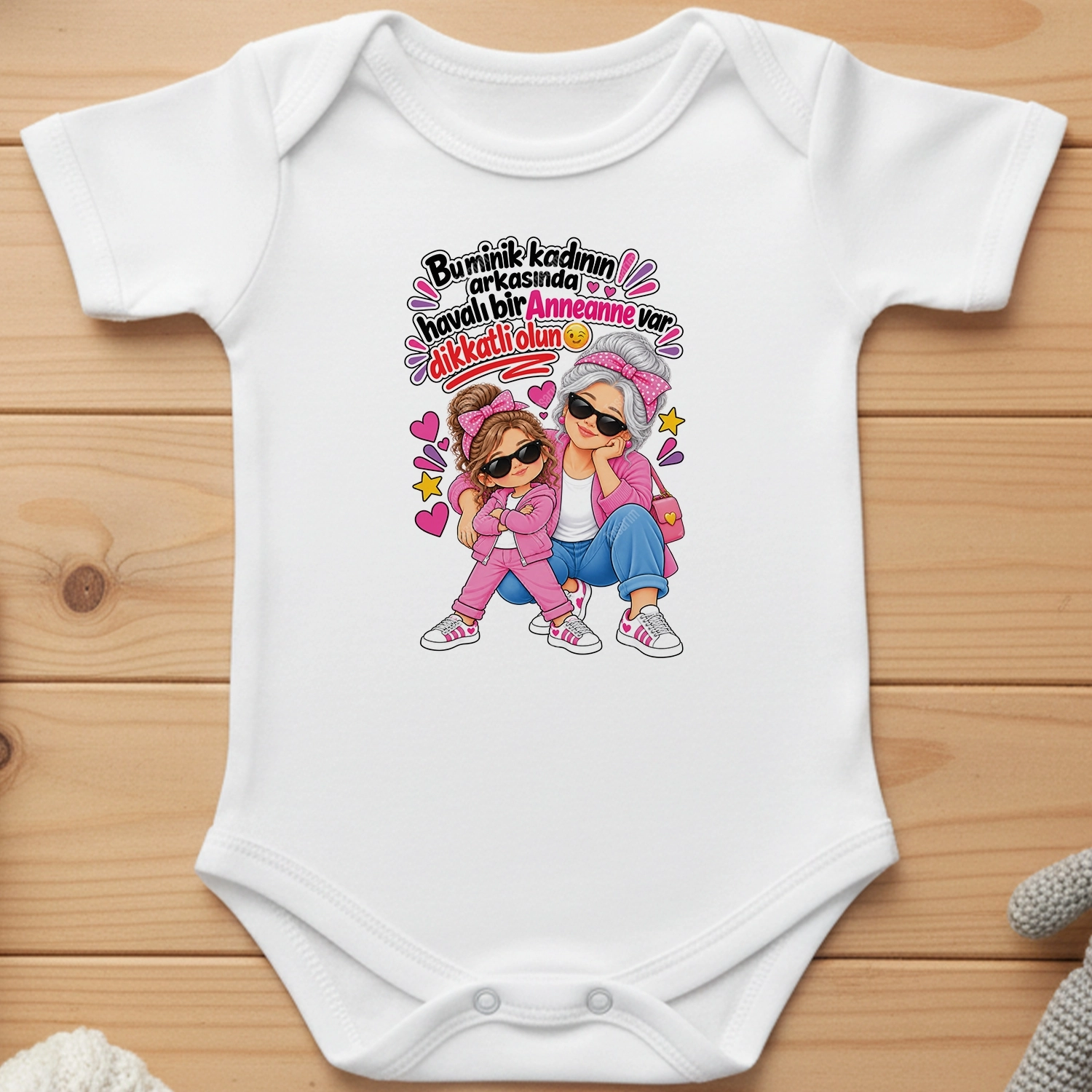 Bu Minik Kadının Arkasında Havalı Bir Anneanne Var Dikkatli Olun - Bebek Body Zıbın