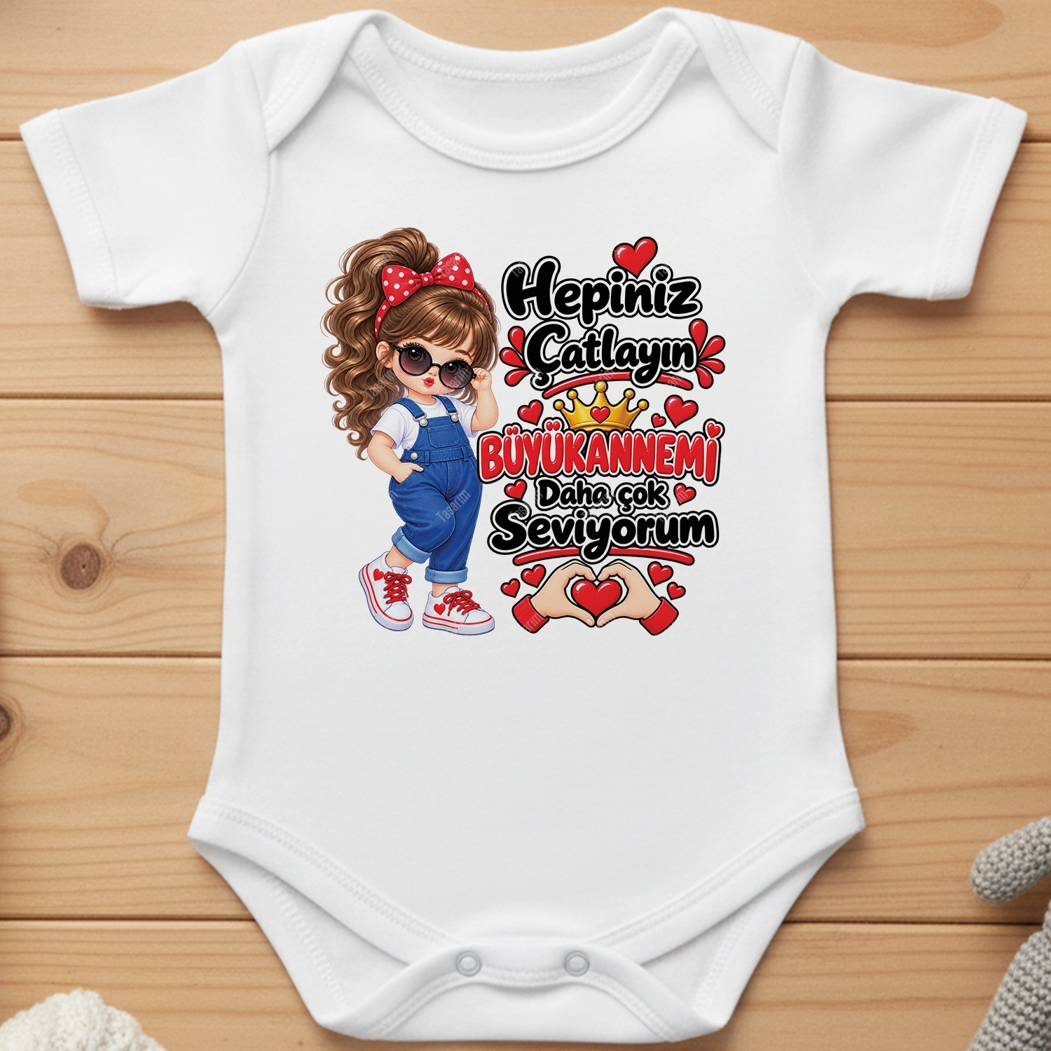 Hepiniz Çatlayın Büyükannemi Daha Çok Seviyorum - Bebek Body Zıbın