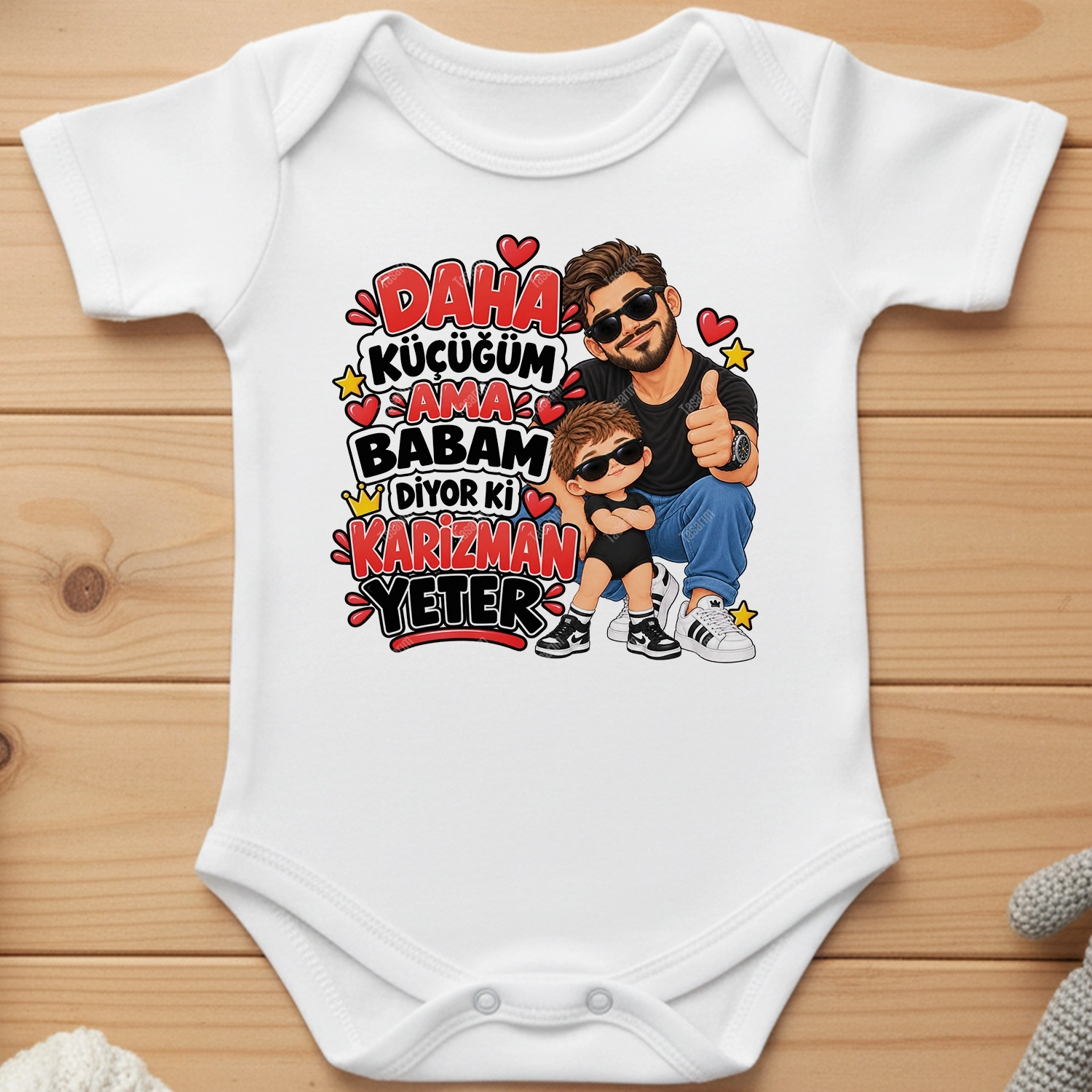 Daha Küçüğüm Ama Babam Diyor Ki Karizman Yeter - Bebek Body Zıbın